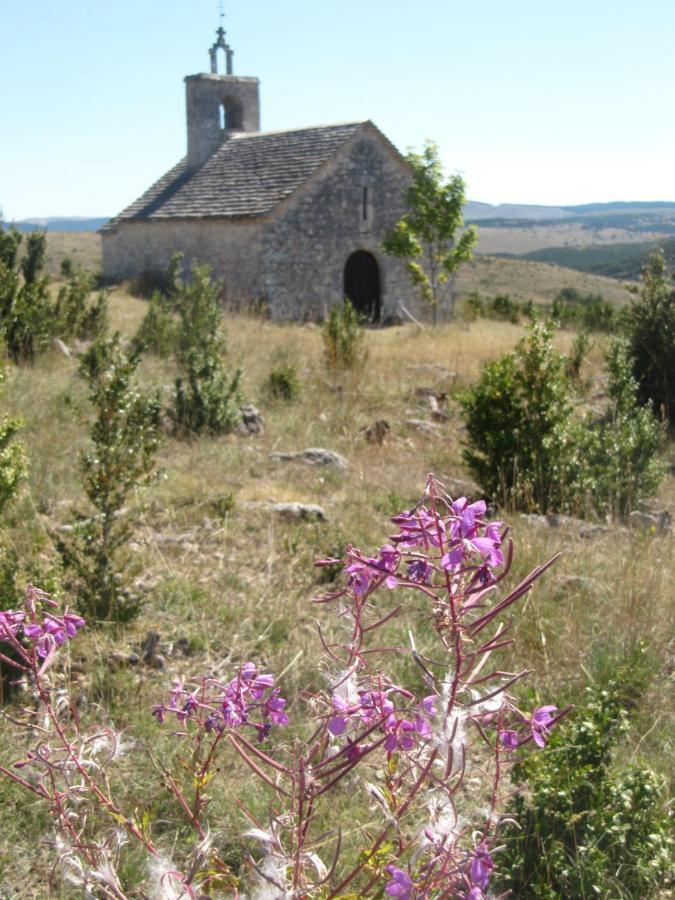 Des Rochers Hotel 2*